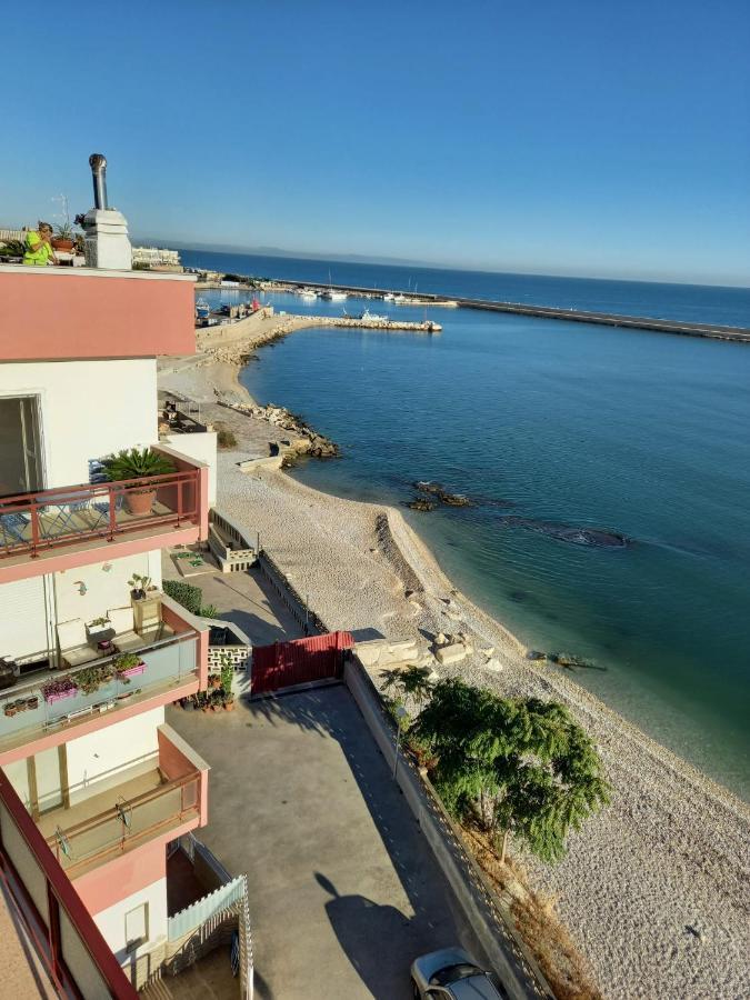 Ledueffe Casa Vacanze Bisceglie Eksteriør bilde